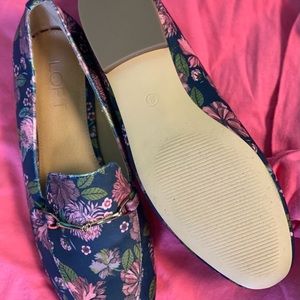 Ladies loafers